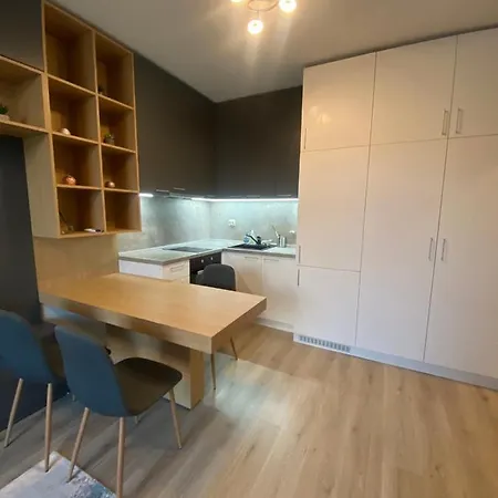 Diamond Luxury 2 Apartment *